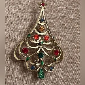 Signed Beatrix Christmas tree pin brooch with colorful rhinestones